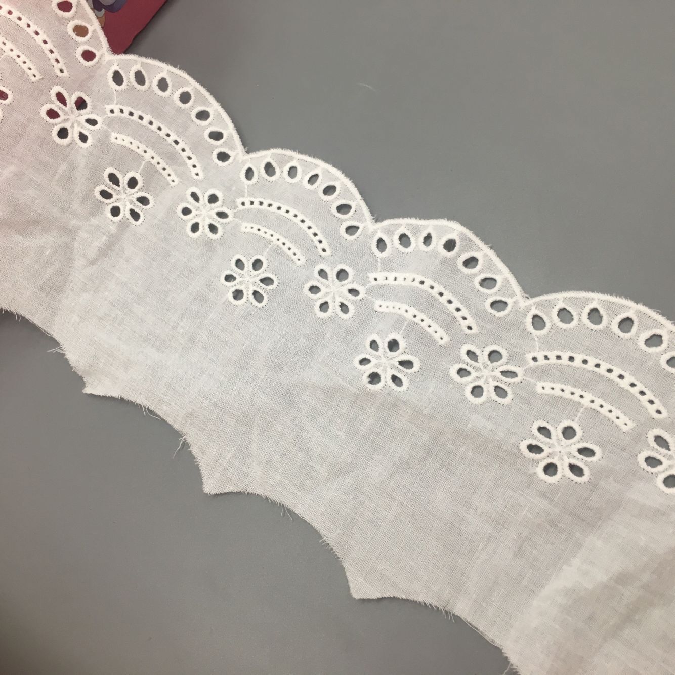 刺绣花边夏季流行款9.7cm棉布雕孔蕾丝花边 童装 肩口 服装辅料