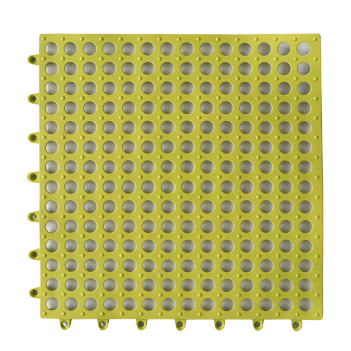 작은 구멍 잔디 녹색