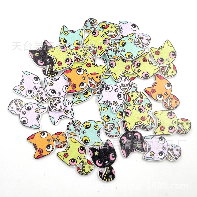 Botones de dibujos animados de madera de fondo blanco con forma de gato botones de dibujos animados de madera de bricolaje 50 pc/paquete