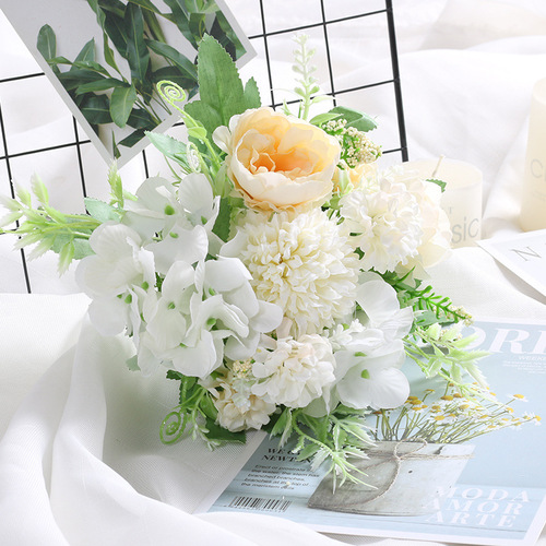 Factory direct supply of wedding simulation bouquets home decoration flowers ins simulation rose photography bouquet small handful of roses