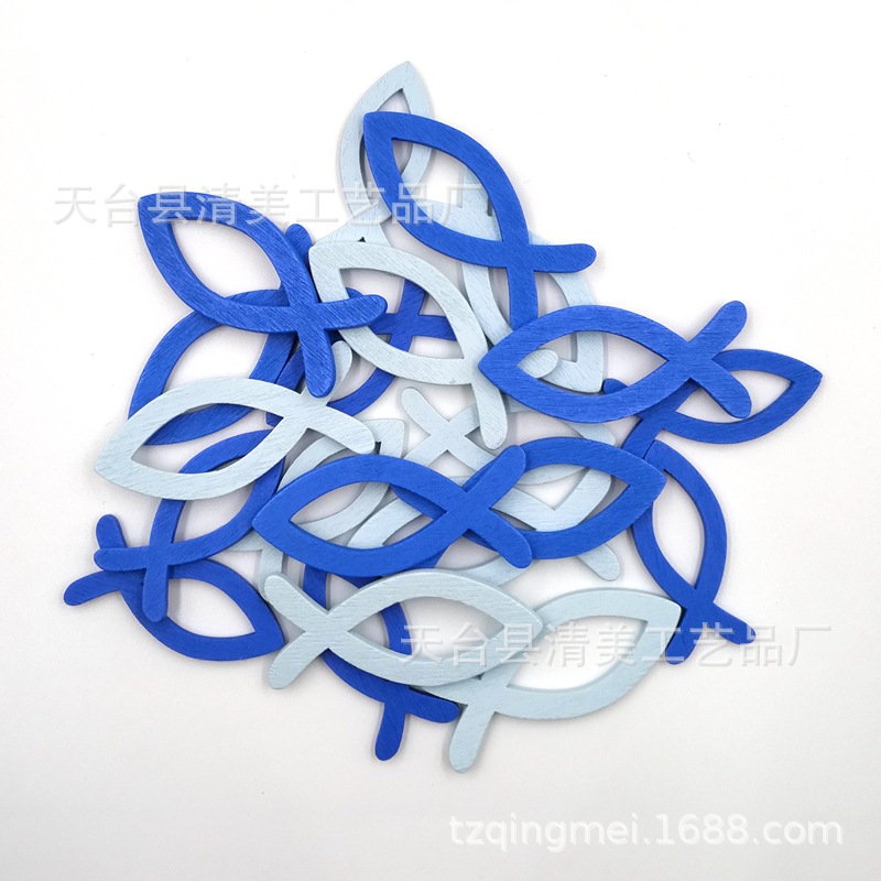 Tamaño de dos colores mezclados peces huecos peces de madera 36 piezas un paquete