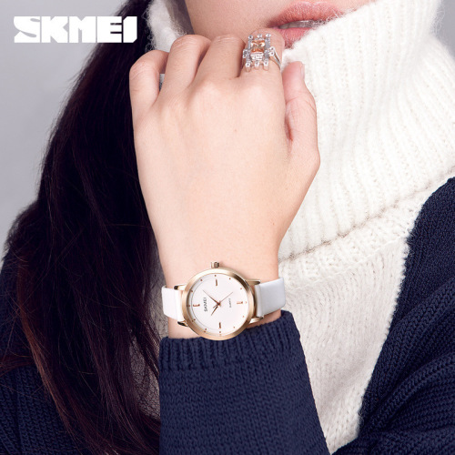 Momentum, European and American fashion, simple and trendy women's watch, Korean version scale rose gold waterproof quartz watch for female students