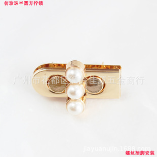 �V�����Q�i͸�����������������i����������\�Ͻ������D�i