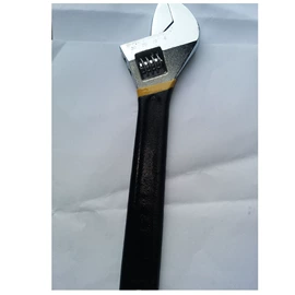 活扳手;钢丝钳;鲤鱼钳