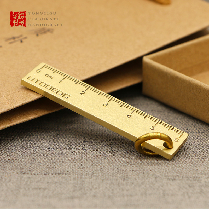 Manufacturer Wholesale Retro Brass Ruler Creative Keychain Bag Pendant to Carry with You Personalized Crafts Gifts