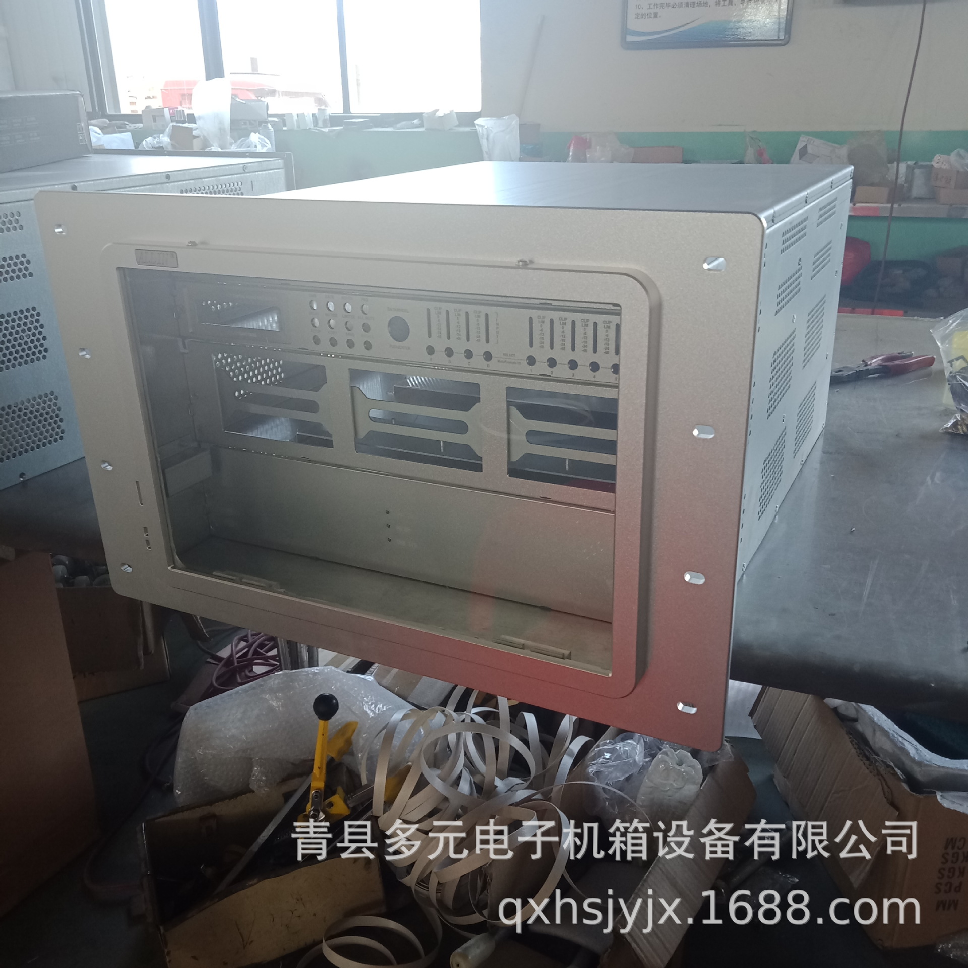 机箱厂家专业加工 U箱 通讯设备外壳 钣金外壳