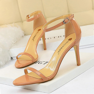 126-A10�W���L�r�к��s¶ֺһ�֎��߸�Ь�����߸���Ƥ�Ը�Ů��Ь