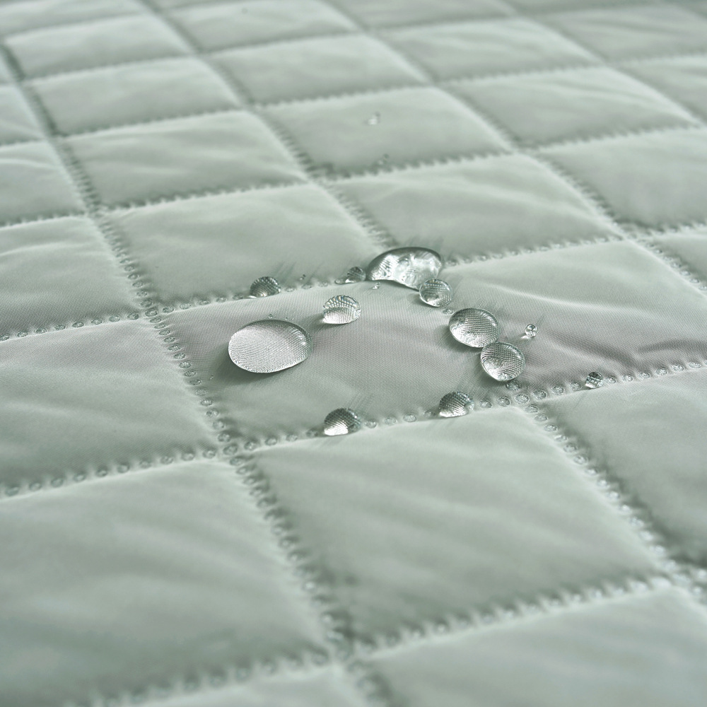 Venta caliente transfronteriza impermeable anti-incrustante mascota sofá cojín cubierta protectora de una pieza entrega Amazon universal cubierta del sofá