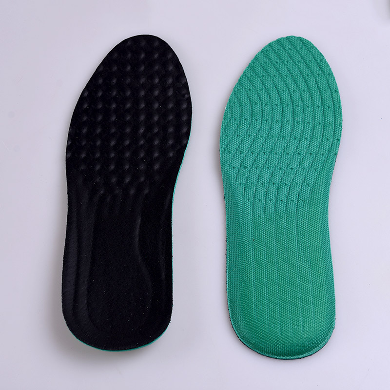 Precio de fábrica plantilla desodorante sudor-absorbente transpirable cuero deportes plantilla hombres y mujeres engrosada amortiguador elástico baloncesto correr pad