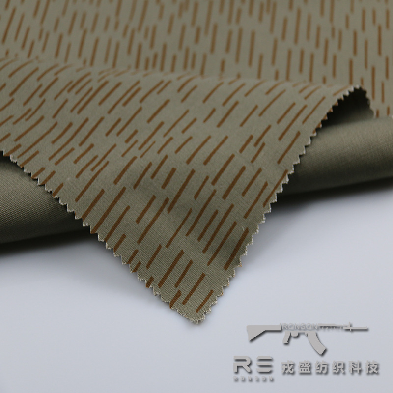 戎盛迷彩：涤棉帆布，服装面料，迷彩布面料工装防晒耐磨户外