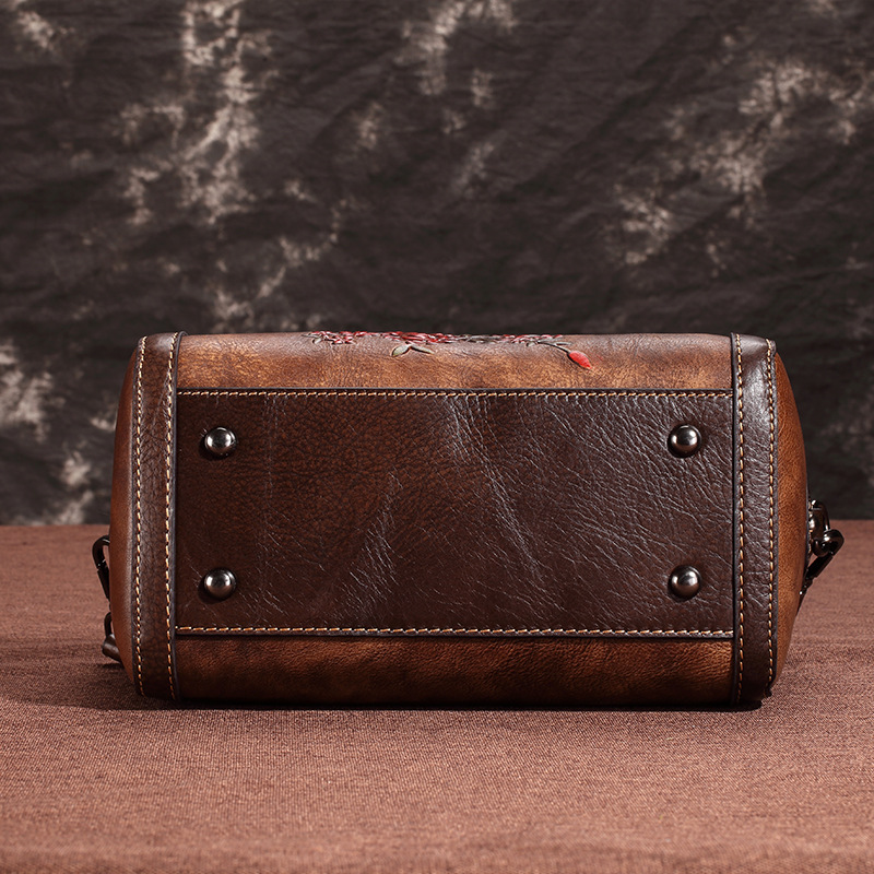 New Genuine Leather Handheld Pillow Casual Head Layer Cowhide Single Shoulder Oblique Straddle Women's Bag_voghion.com