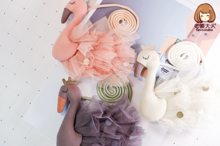 Женщина-партнёр? Инструкция: Переведите: ' Cloth, fashionable swan handmade, children's hand loop bag, children's clothing, Birthday gift'