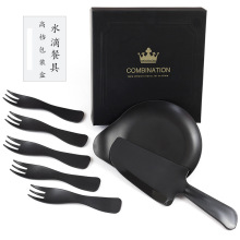 һ���Ե��⵶����;����b���յ������ϲ;�����һ�M��ˮ�αP���b