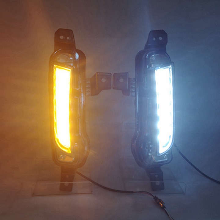 Aplicable a la luz diurna Suzuki Vitara 15-18 Vitra LED Luz de marcha diurna luz de giro