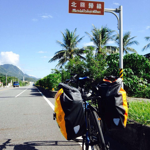 Waterproof bicycle pannier bag 50L rainproof side bag front and rear shelf bag long-distance riding equipment camel bag Sichuan-Tibet line