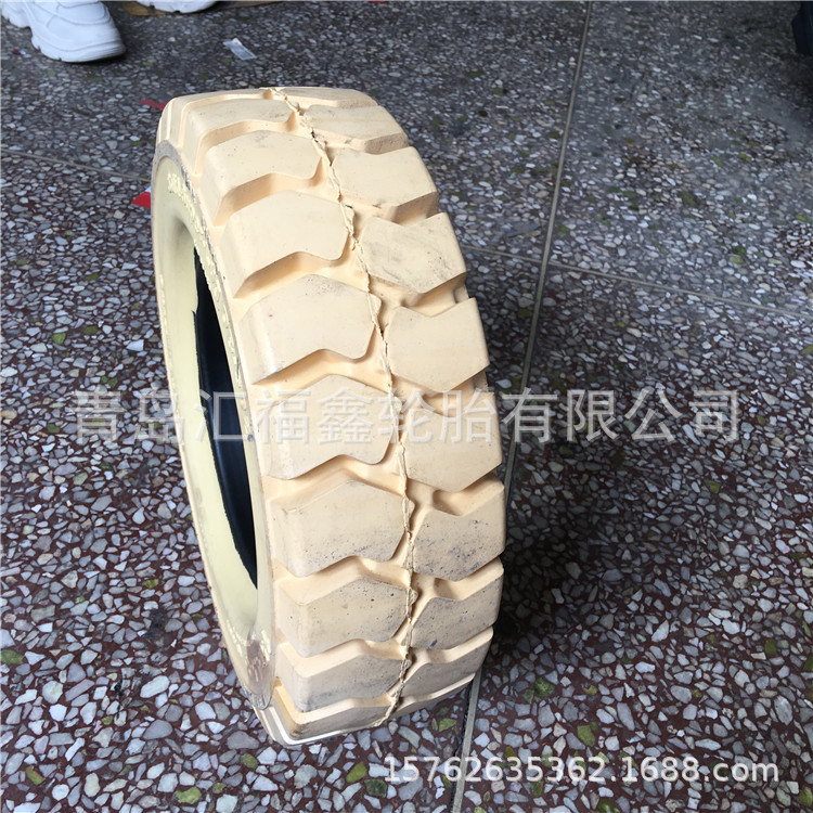 实心叉车轮胎700-12工业机械7.00-12 轮胎叉车轮胎