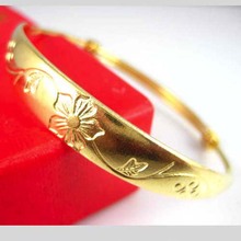 ���l���~��β�������CŮ�����L��÷���S�~�C��С�Ʒ��c���^���u