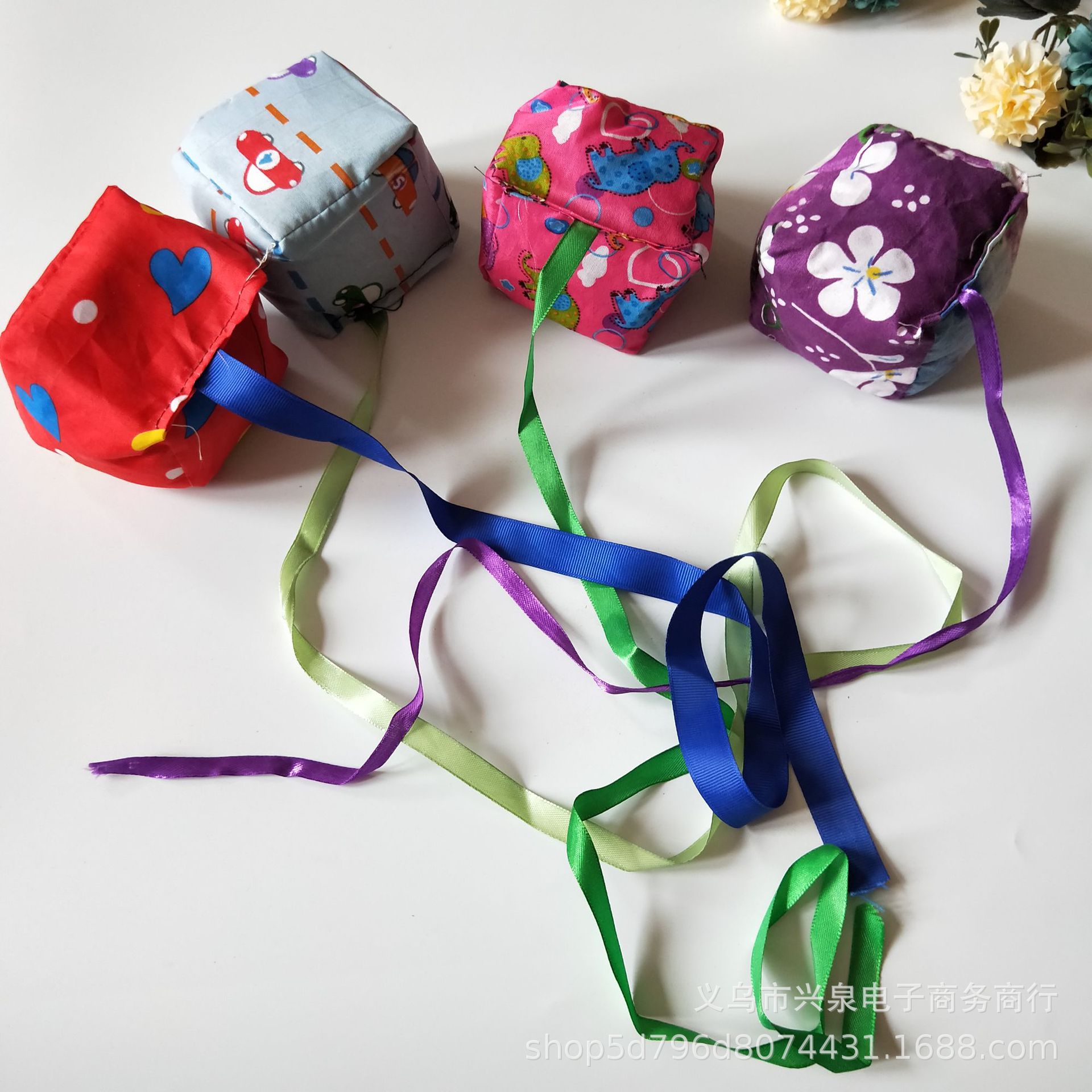 1元店沙包 儿童玩具沙包传统玩具沙包带绳沙包1元玩具批发