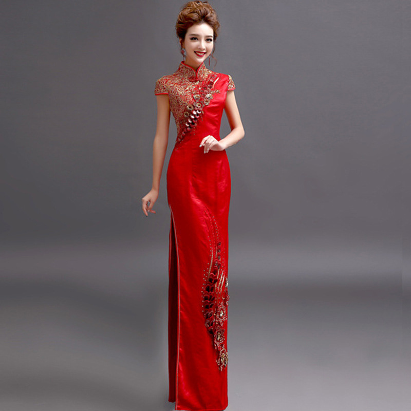 2022 Golden Lace Flower Bride Wedding Toasting Dress Red Cheongsam Dress Bridal Performance Dress