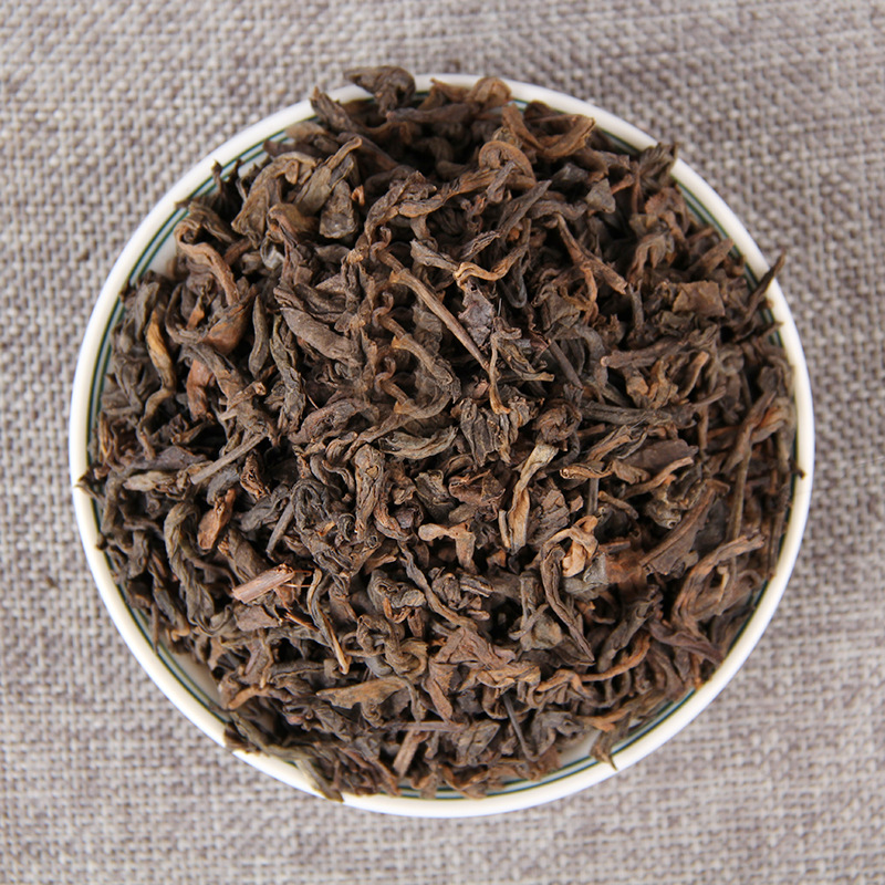 Wholesale Yunnan Pu'er tea 2011 fermented aged Pu'er tea, packaged in a beautiful can of loose tea, 100g 
