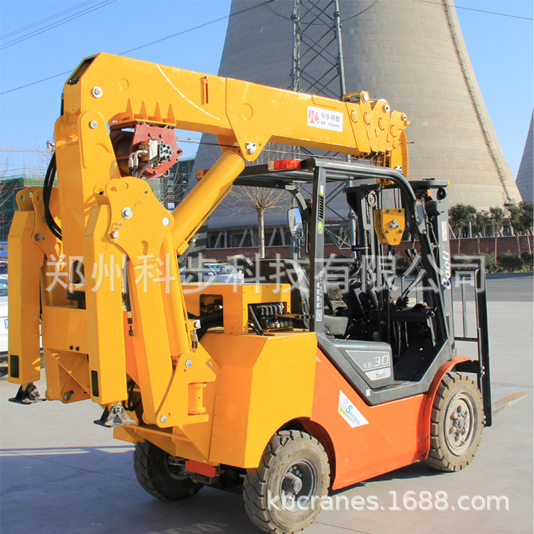 叉车改装吊车厂家直销小型叉车式吊车价格实惠