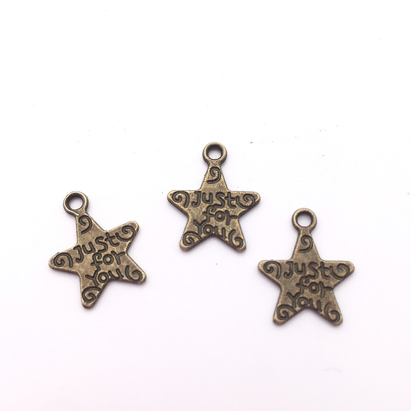 Directo de fábrica DIY accesorios de la joyería de la aleación de la vendimia Hollow Moon Star colgante material colgante hecho a mano