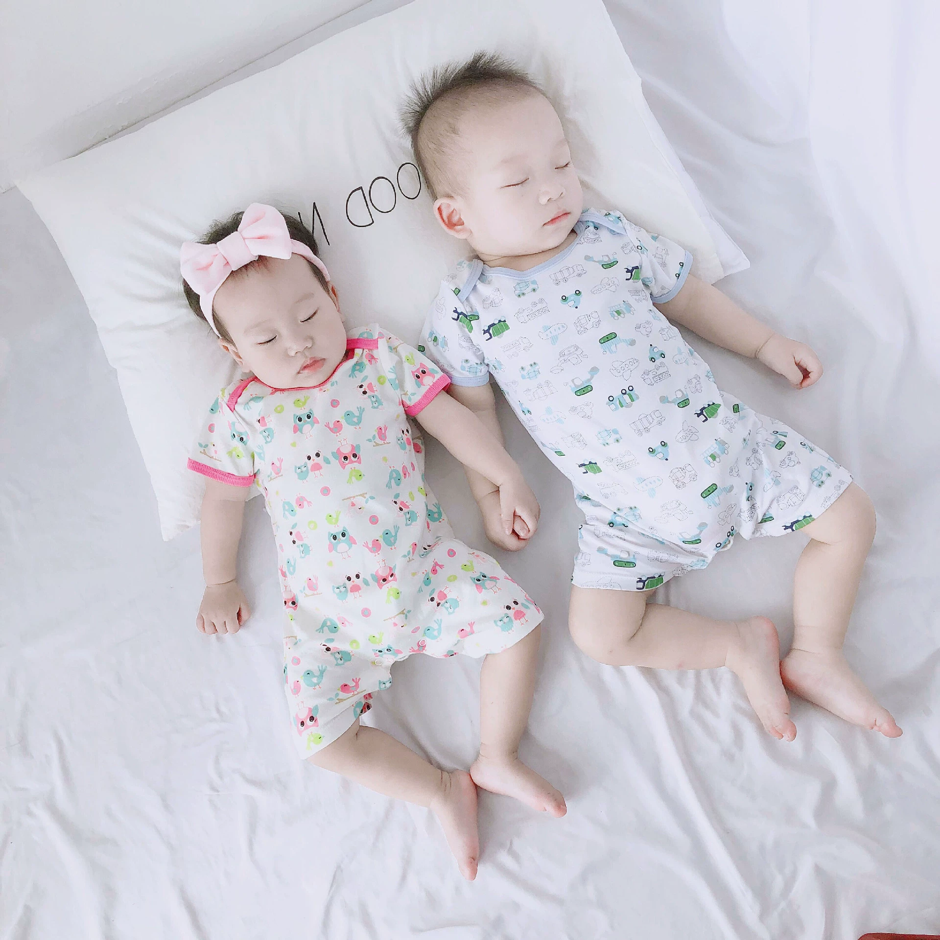 Класс A хлопковая хлопковая летняя одежда для малышей с короткими рукавами соединивающих а а а а а а а а а а а
