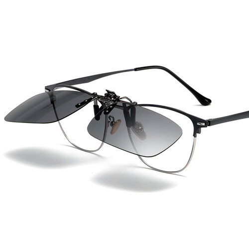 Factory direct sale polarized sunglass clips with metal fold-up feature, ultra-light black sunglasses, specifically designed for drivers and fishing enthusiasts.