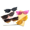 Fashionable sunglasses, trend retro glasses suitable for men and women, cat's eye, European style