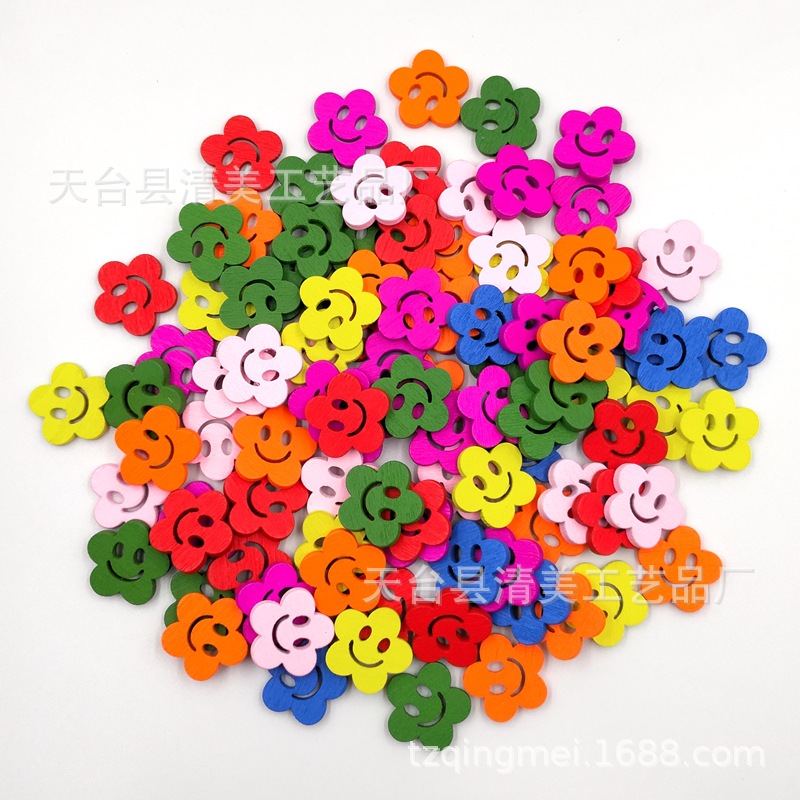 19mm DIY lindo color de dibujos animados sonriente flor de ciruelo botones de madera niños botones hechos a mano 100 un paquete