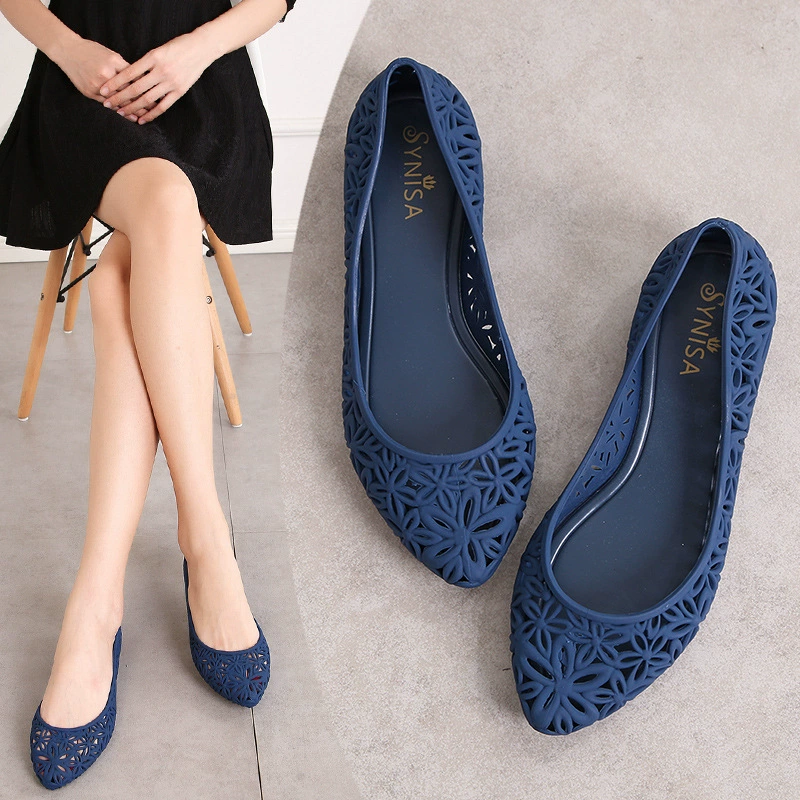 Сандалии женские 2021 новые пластиковые желейные туфли на плоской подошве с носком Модные полые римские пляжные туфли Приморская Праздничная обувь