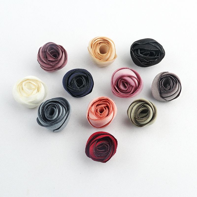 Accesorios coreanos para el cabello con pequeños capullos de flores de 1.5 cm, materiales para decoración del cabello DIY, adornos de flores de tela tridimensionales de estilo coreano, hechos a mano.