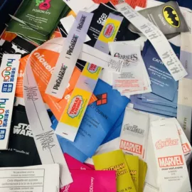 洗唛、商标;吊粒、吊牌