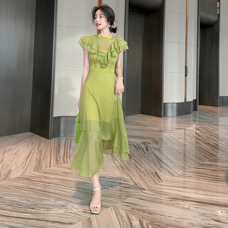 Đầm maxi nữ thắt eo chấm bi phối ren xếp tầng voan dài — Màu xanh lá