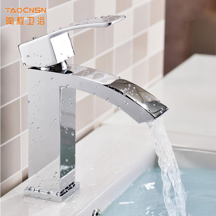 Basin Faucet Countertop Basin Mixer Valve Washbasin Heightened Sickle Single-Hole Washbasin Water-Saving Modern Minimalist Basin Faucet Countertop Basin Mixer Valve Washbasin Heightened Sickle Single-Hole Washbasin Water-Saving Modern Minimalist