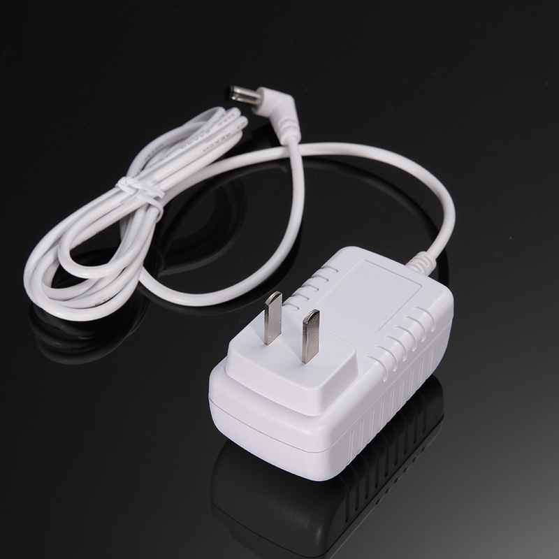 厂家供应中规CCC.CQC认证白色12V1.5A美容仪 LED灯具电源适配器