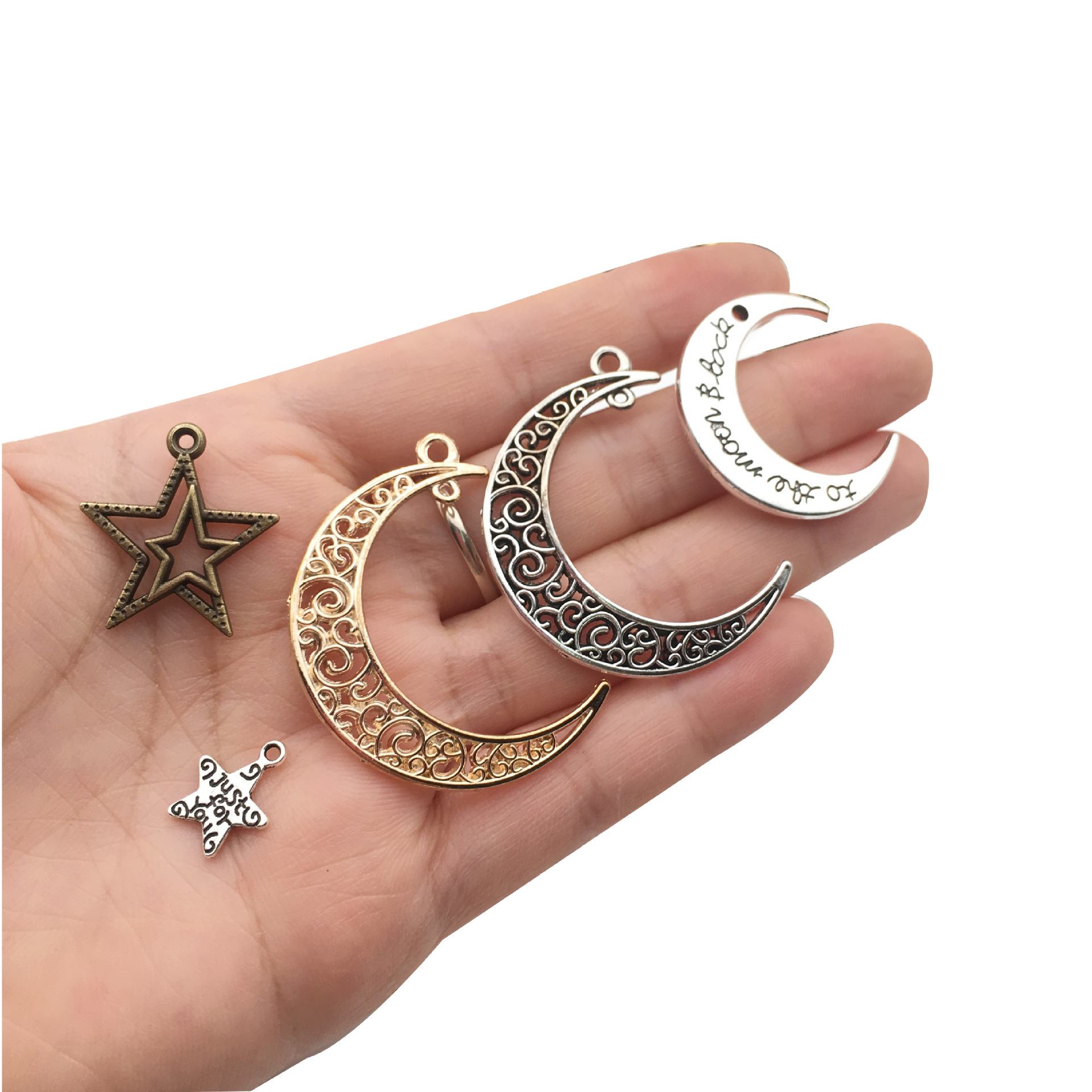 Directo de fábrica DIY accesorios de la joyería de la aleación de la vendimia Hollow Moon Star colgante material colgante hecho a mano