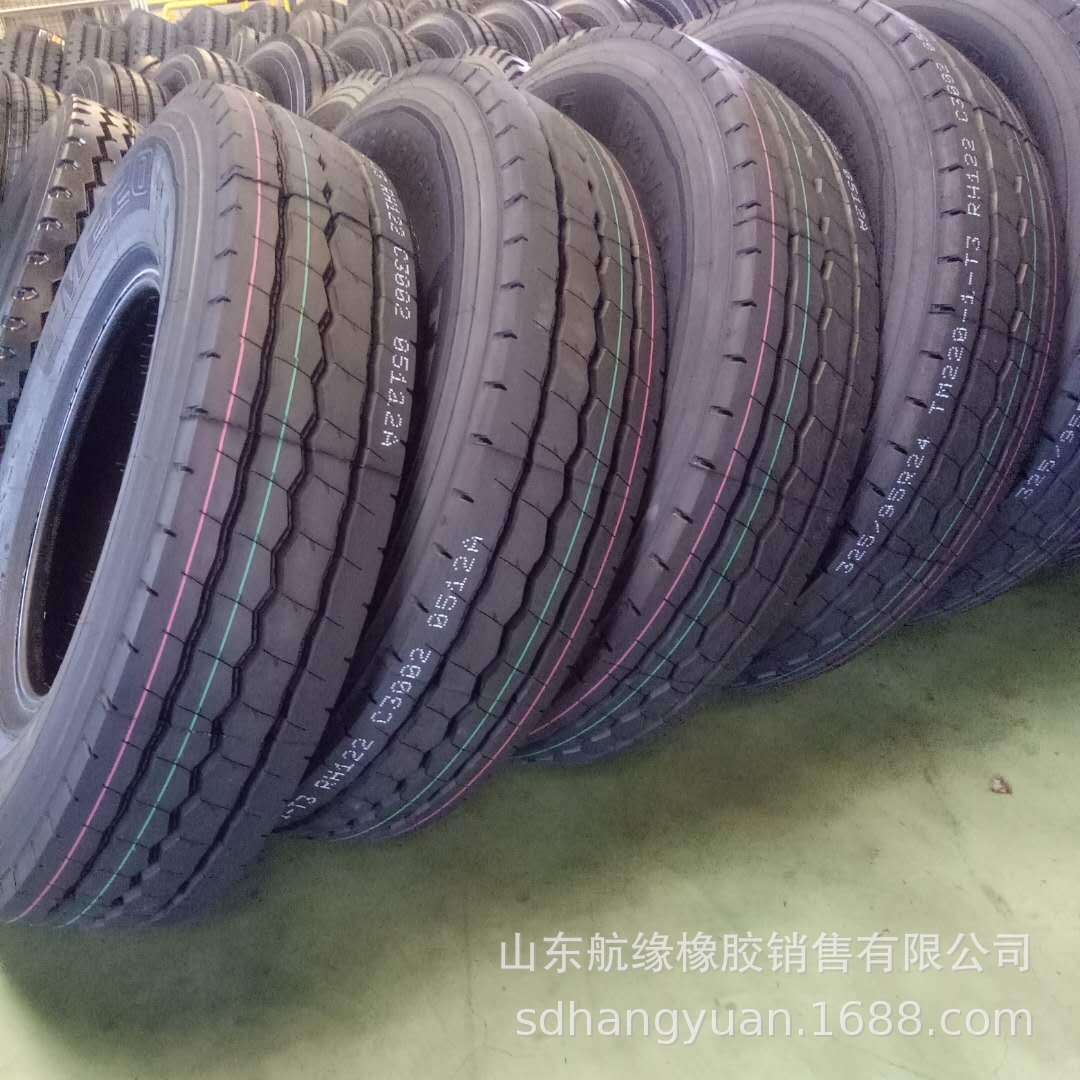 厂家直供 载重卡车轮胎 325/95R24( 1200R24)子午线钢丝轮胎 现货