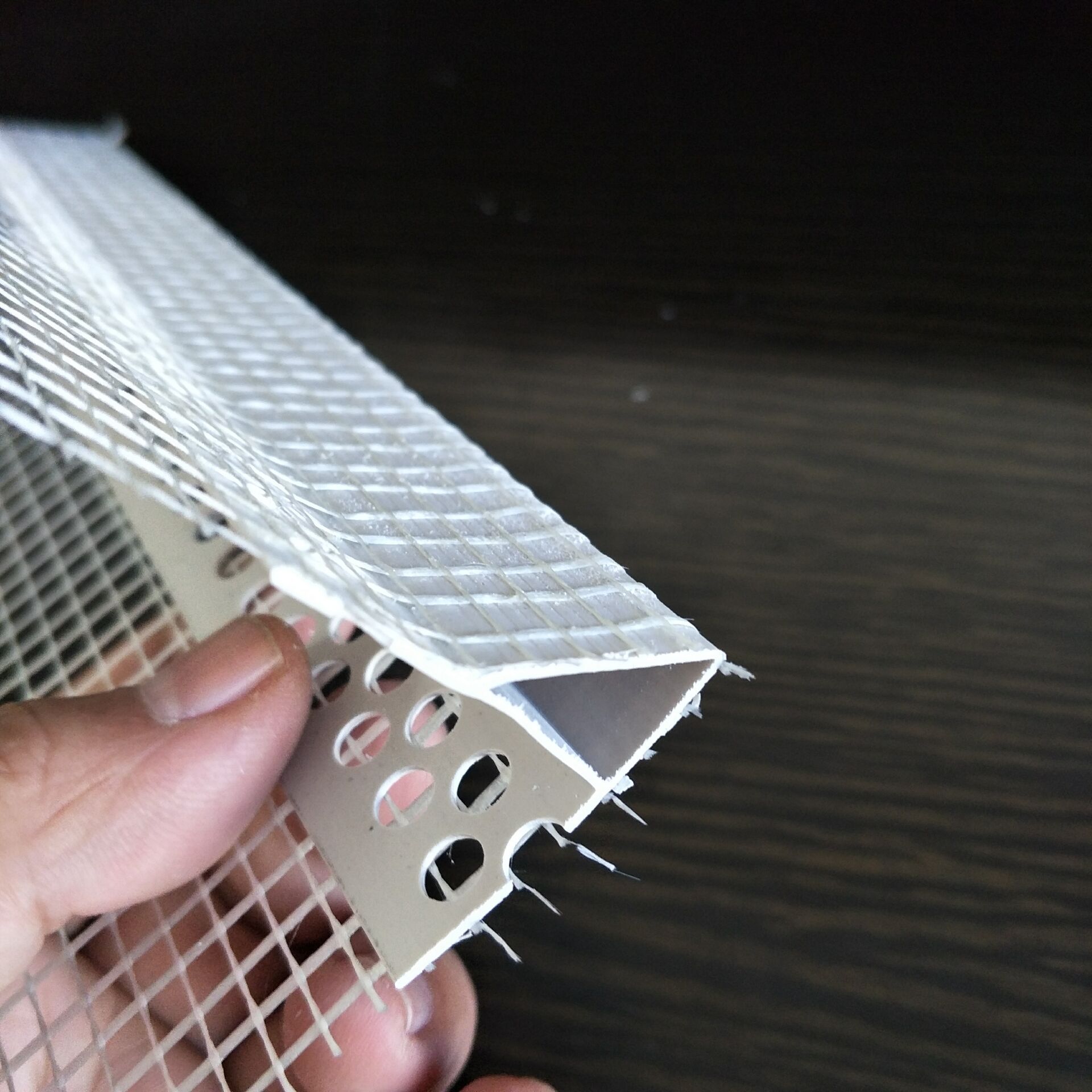 厂家销售PVC塑料网格布鹰嘴滴水线  滴水条   滴水网 现货销售