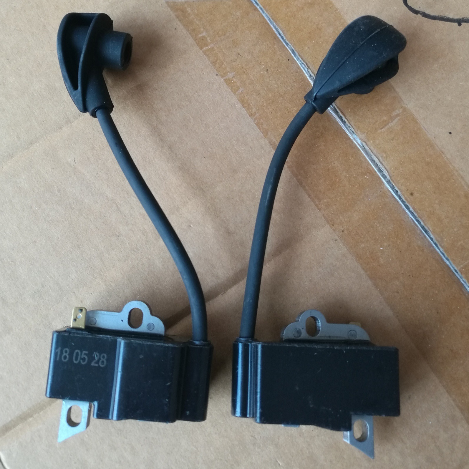 Ignition HS 81 HS81 HS86 4237 400 1302 斯蒂尔点火线圈高压包