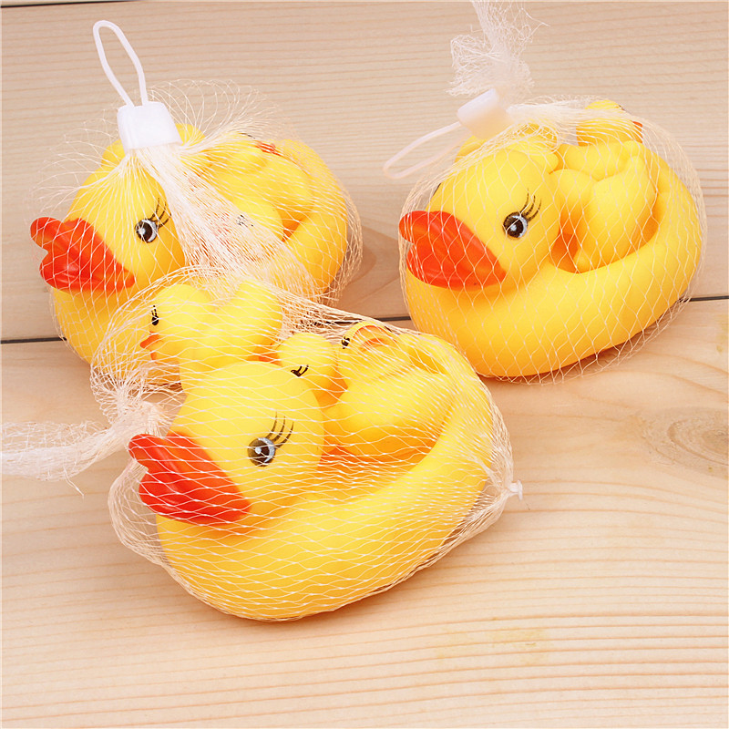 Wholesale call duck big three small net bag mother duck pinch call water duck baby bath swimming toys