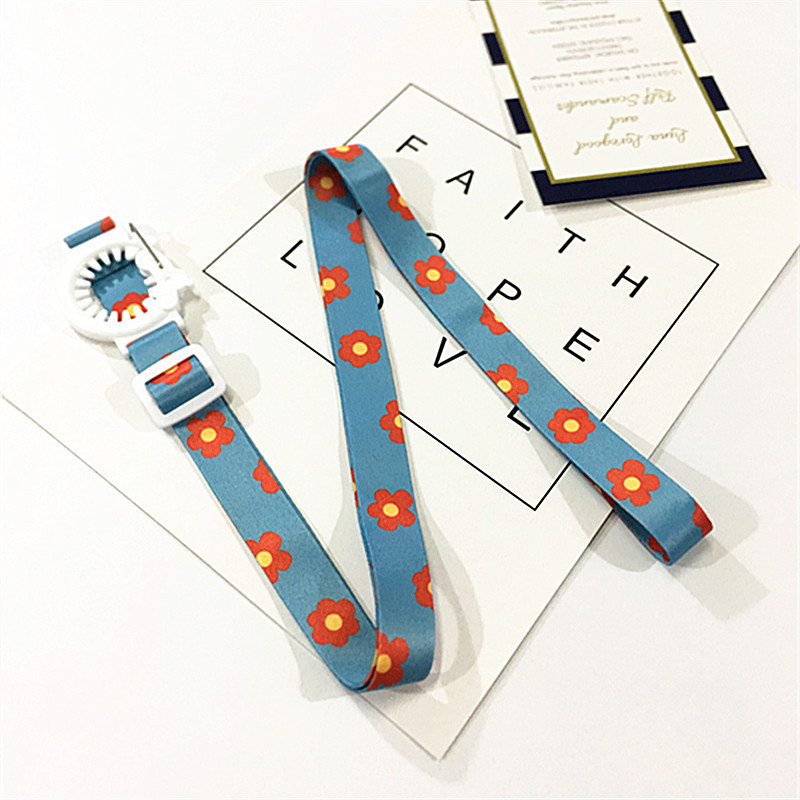 링 야 펑 라이트 블루 바닥 꽃