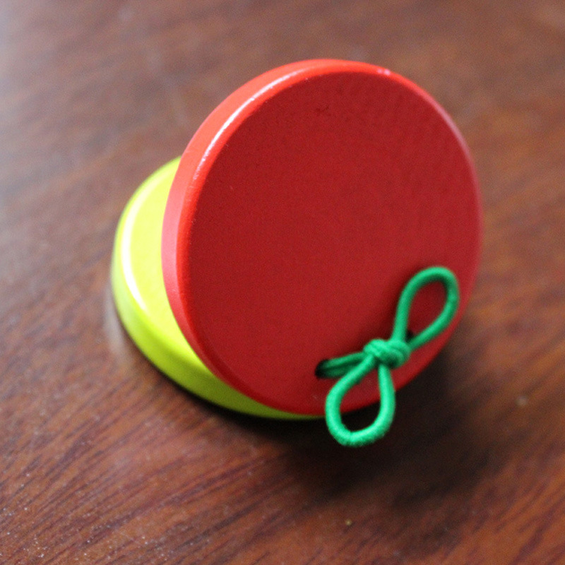 Juguetes de madera para niños educación temprana redonda de mano de madera pequeña Allegro Music Dada Dance fábrica de juguetes para niños al por mayor