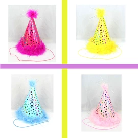 场地布置道具;化妆服饰道具;拉花、彩带