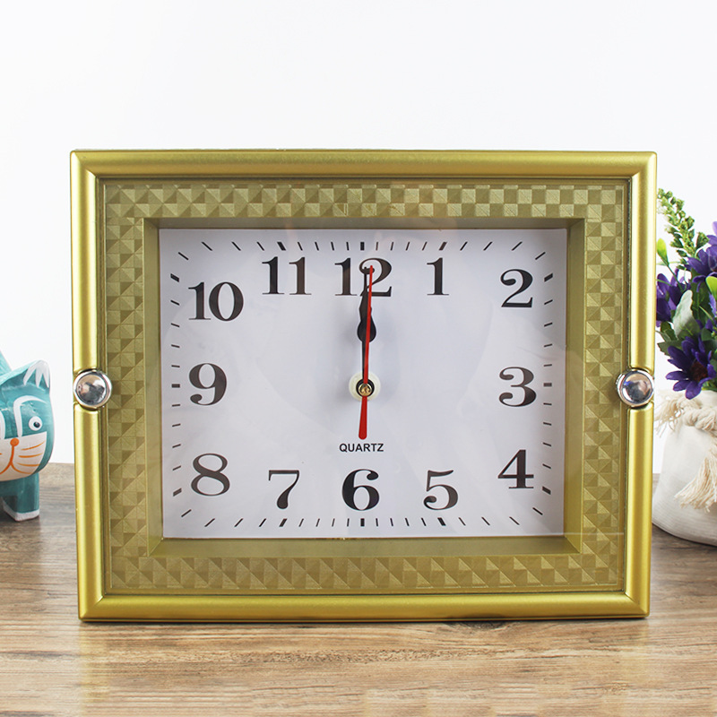 Rectangular wall clock ten dollar store best selling 9 yuan 9 explosions wall clock home simple quartz clock