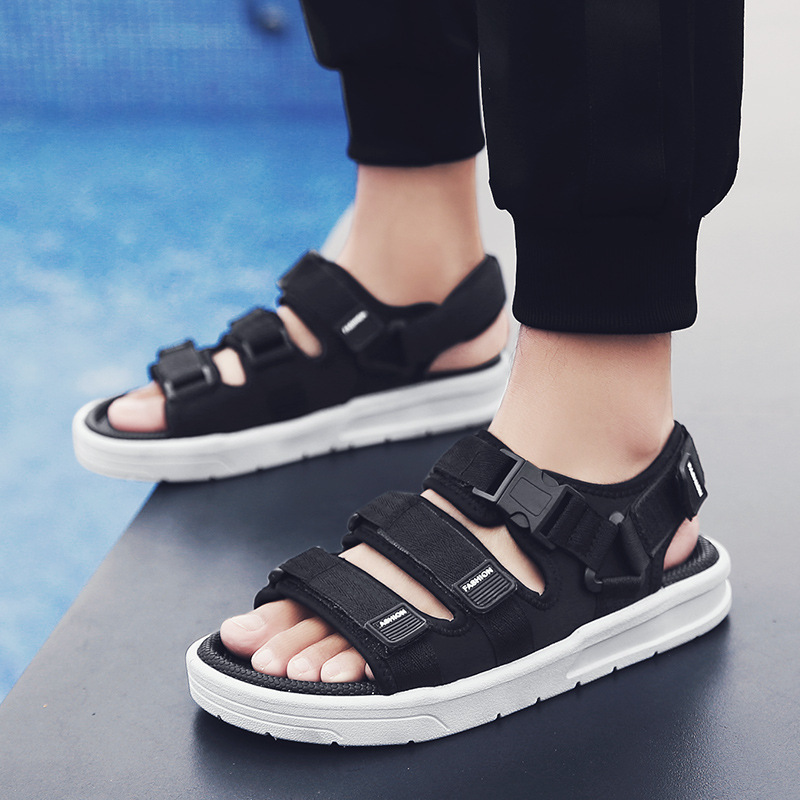 Fashionable trend universal wear-resistant slippers