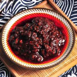 辣酱工厂牛肉酱香辣香菇拌饭拌面酱 调料研发厂家 现货加工都可