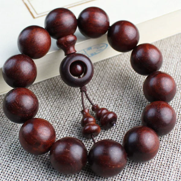 One bead bracelet, 18mm, 13 pieces