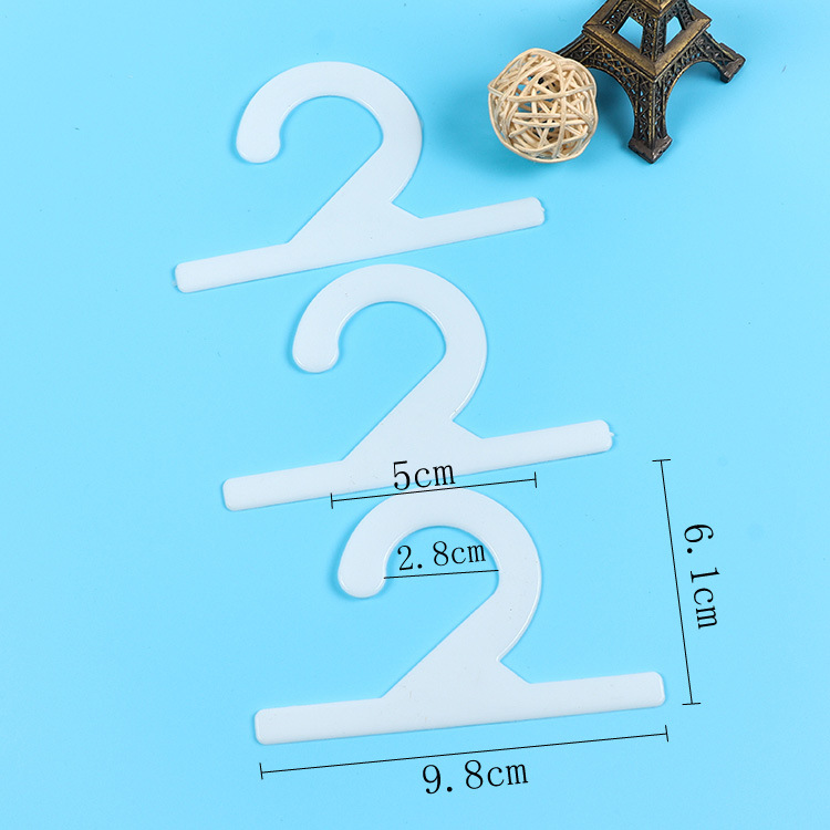 厂家批发塑料挂钩 包装袋吊钩 2字型塑料勾子 9.8x6.1cm