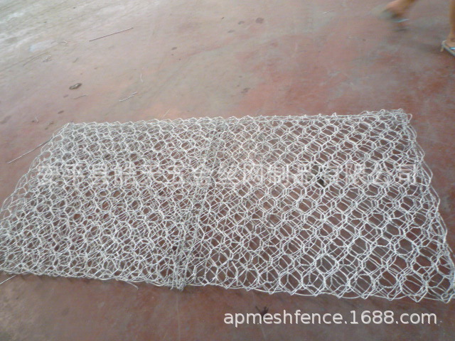 供应护防护石笼网 拦石铁丝网 格宾网箱